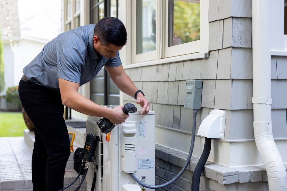 Heat pump installation in Suisun City CA by professional HVAC technician
